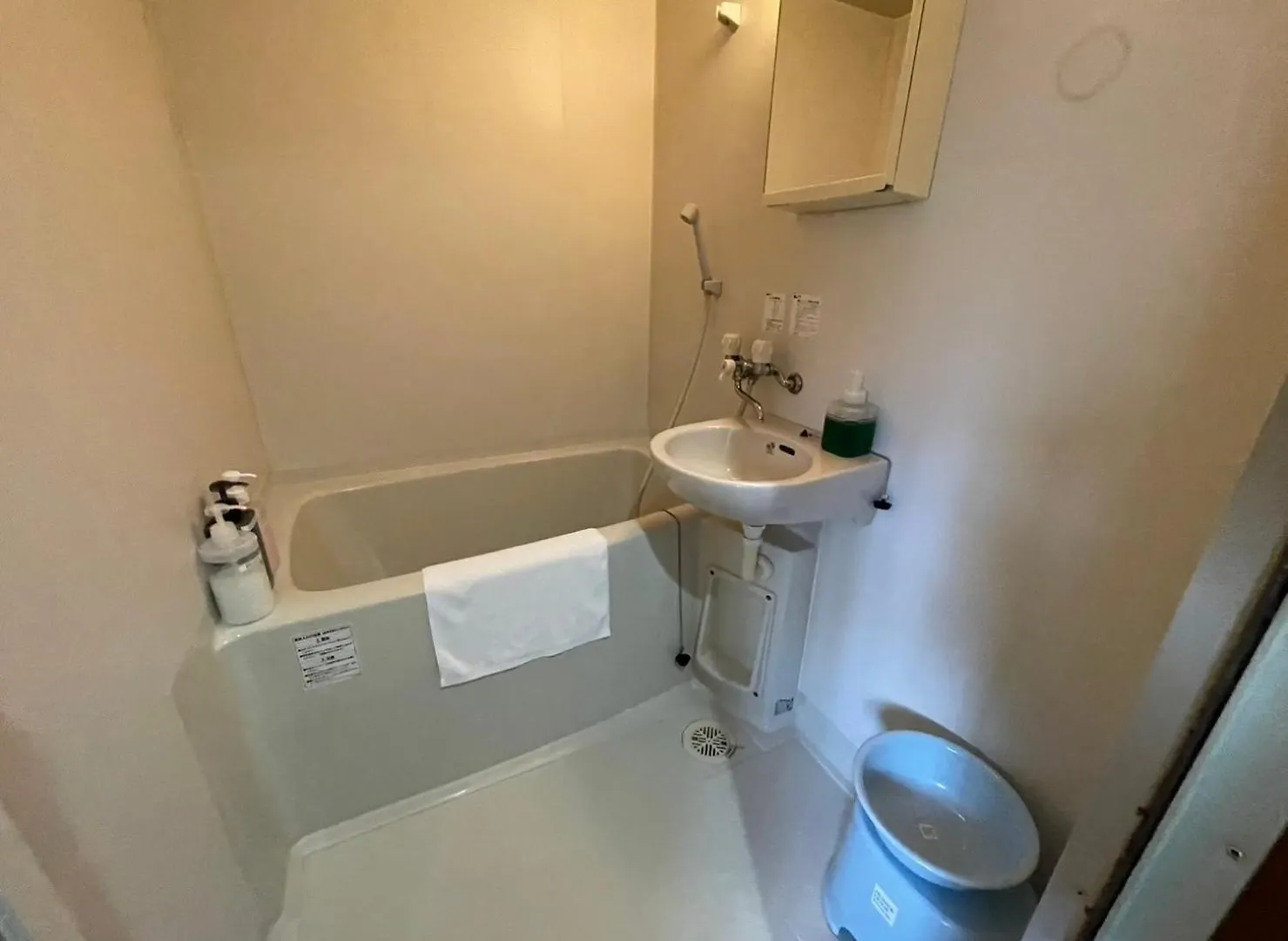 Apartment マルチステイ大阪京橋21 Japan